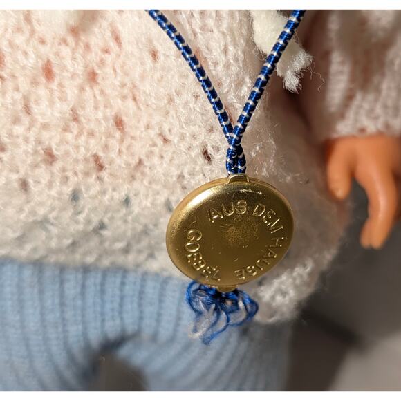 Vintage 11" Goebel Hummel Baby Boy Original Outfit Hang tag mint - Picture 2 of 6